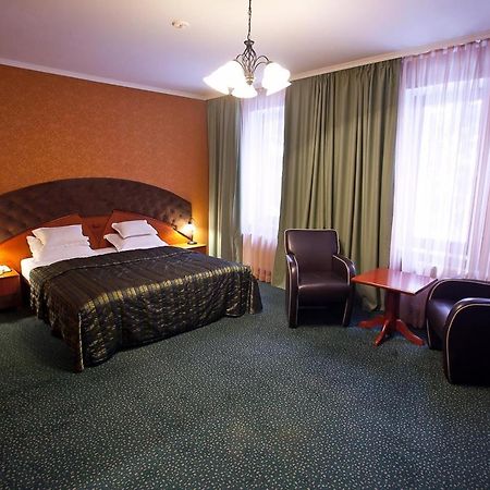 Luna Hotel คีชีเนา ภายนอก รูปภาพ