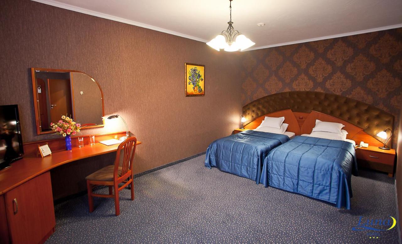Luna Hotel คีชีเนา ภายนอก รูปภาพ
