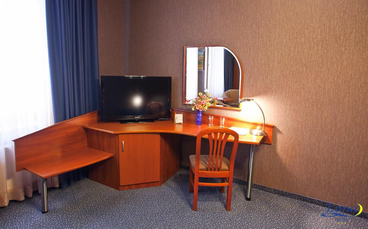 Luna Hotel คีชีเนา ภายนอก รูปภาพ
